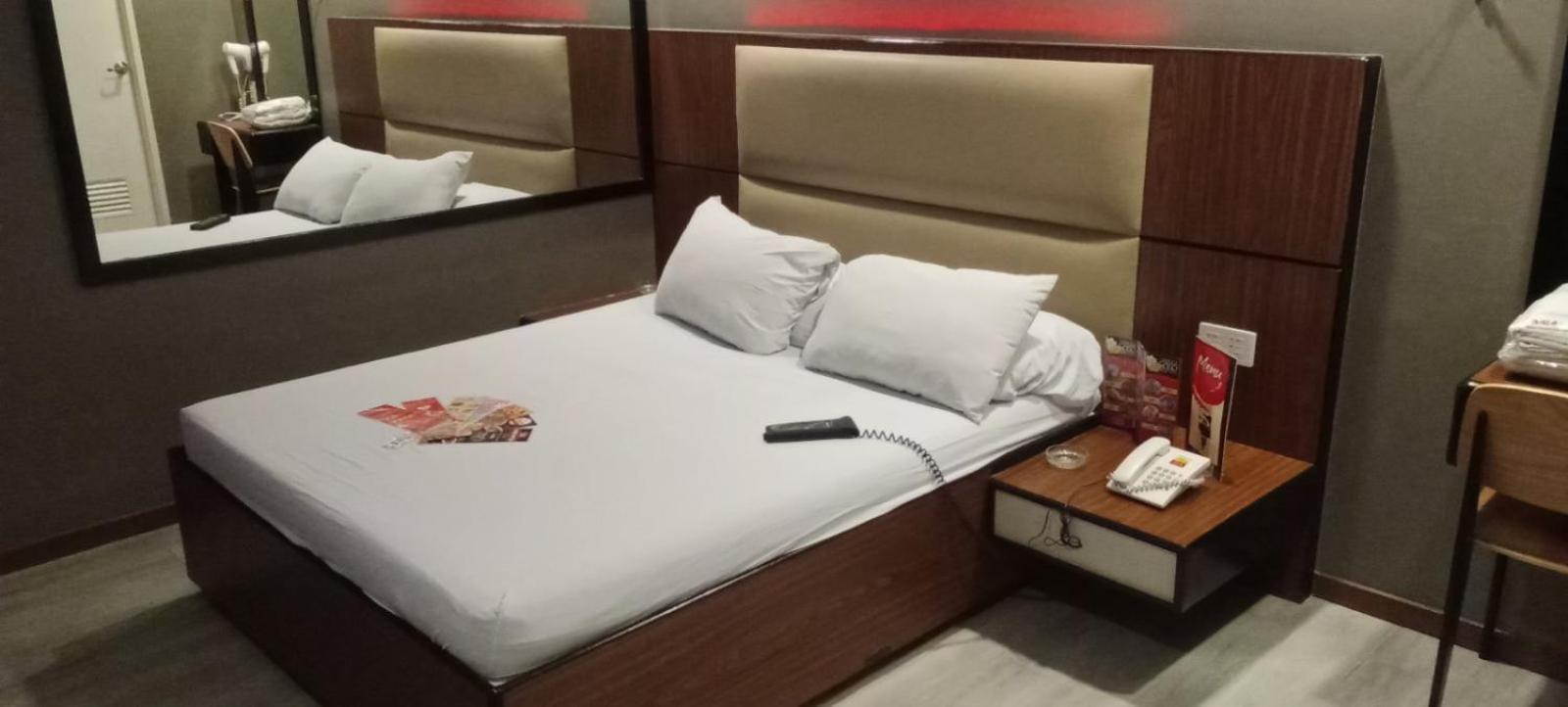 פאסאי Hotel Sogo Buendia מראה חיצוני תמונה