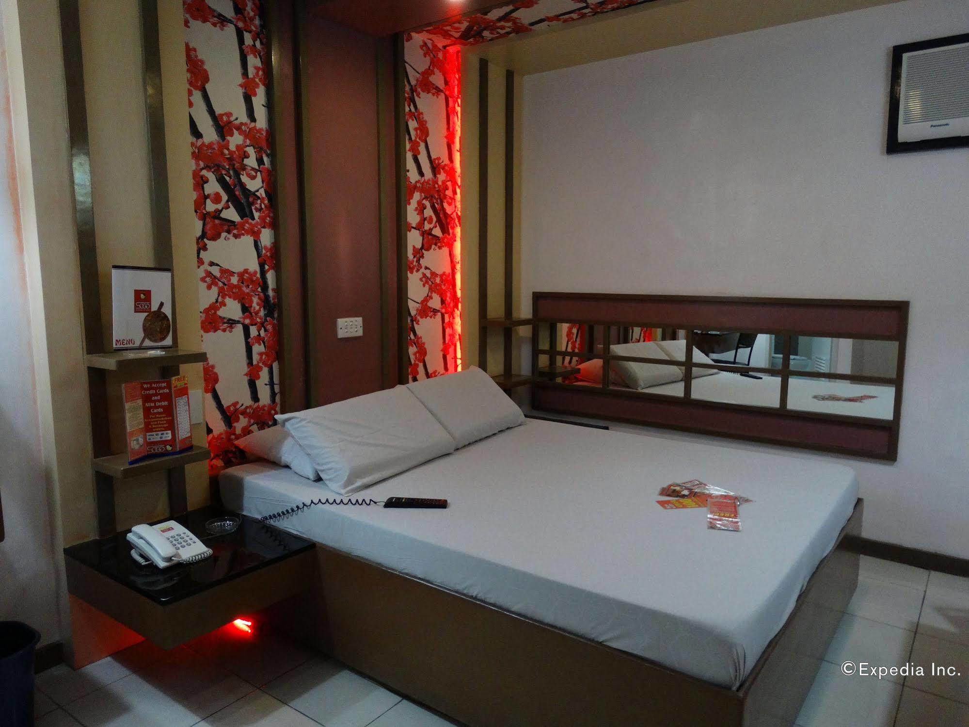 פאסאי Hotel Sogo Buendia מראה חיצוני תמונה