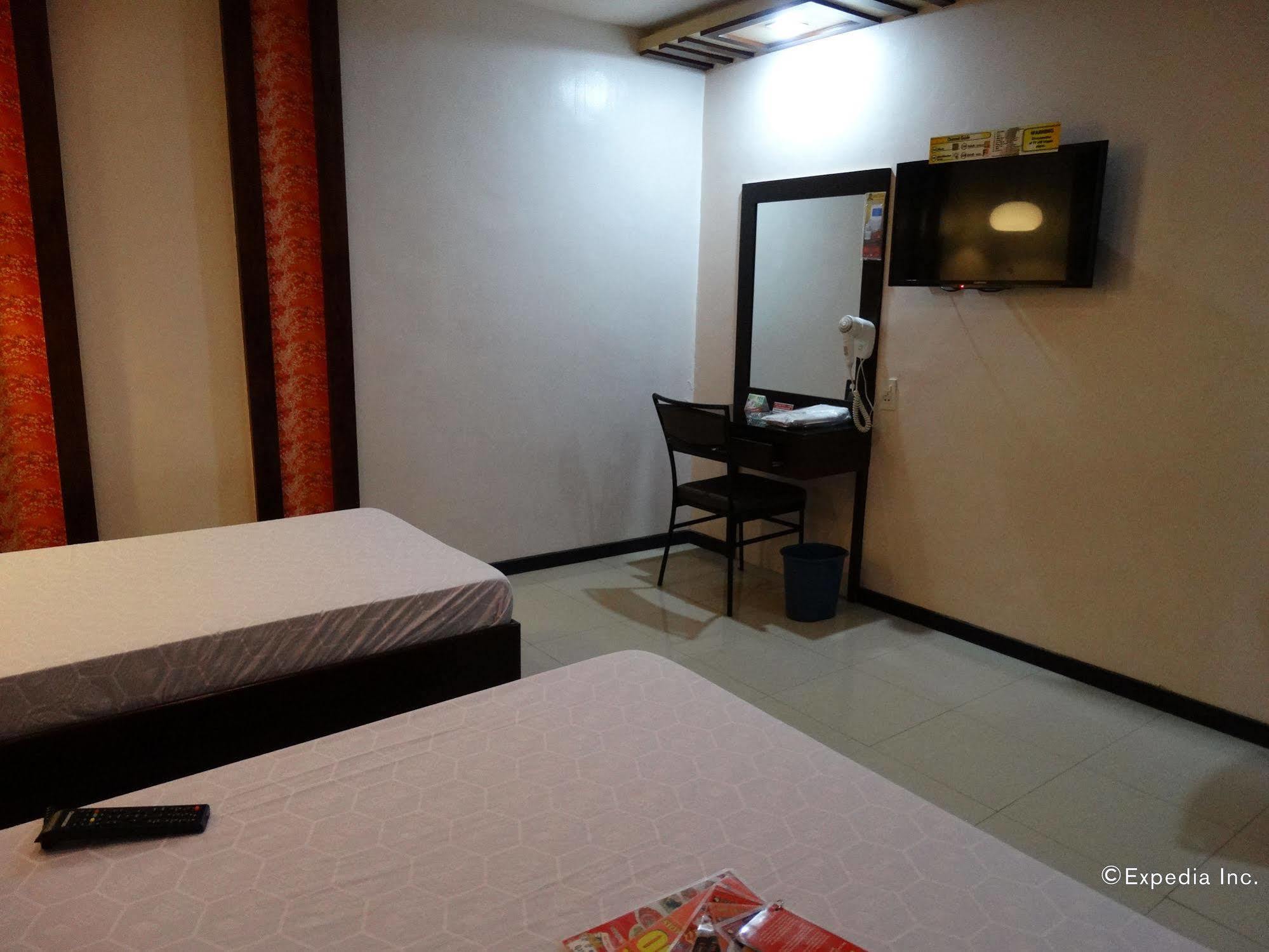 פאסאי Hotel Sogo Buendia מראה חיצוני תמונה