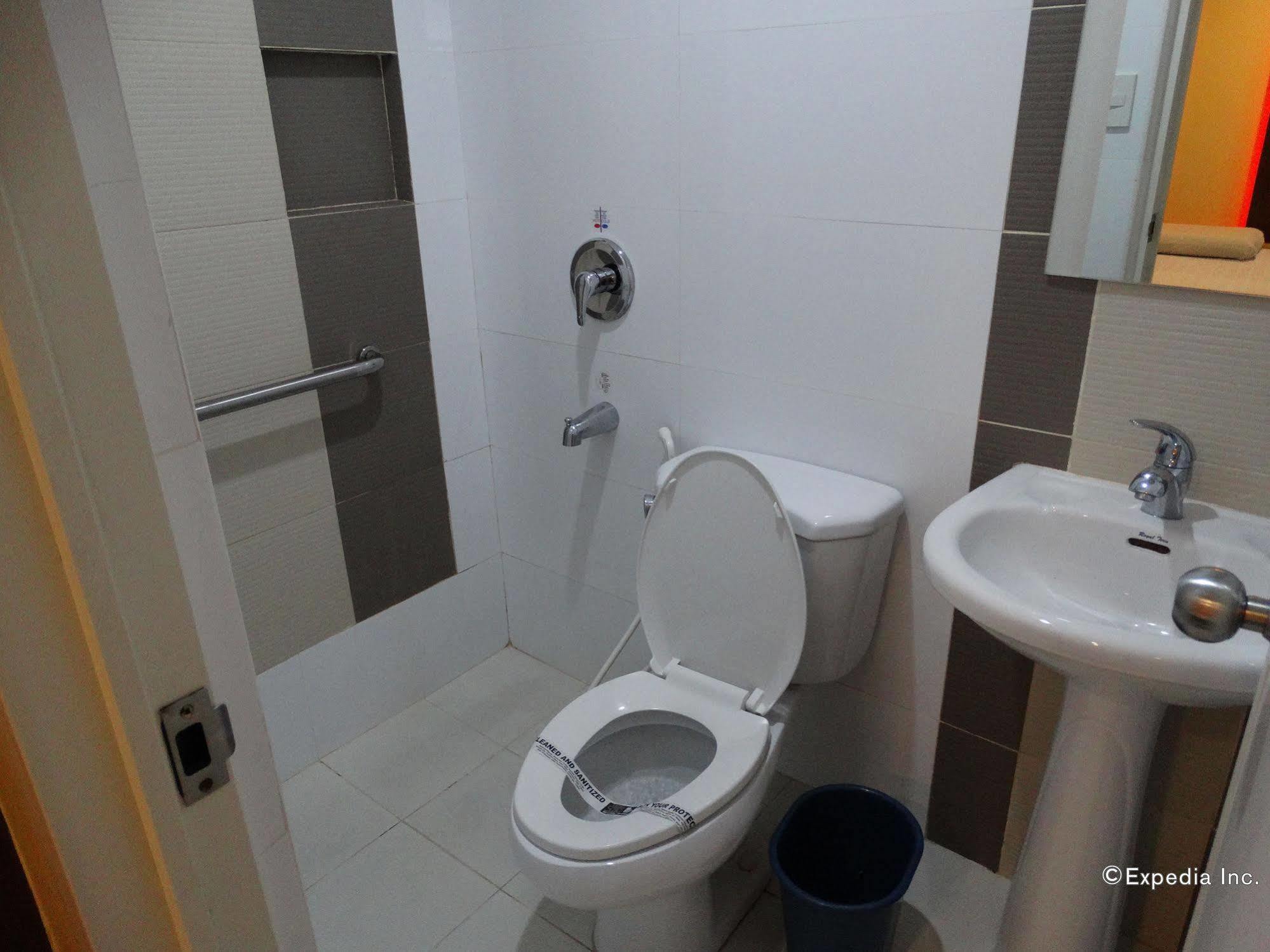פאסאי Hotel Sogo Buendia מראה חיצוני תמונה